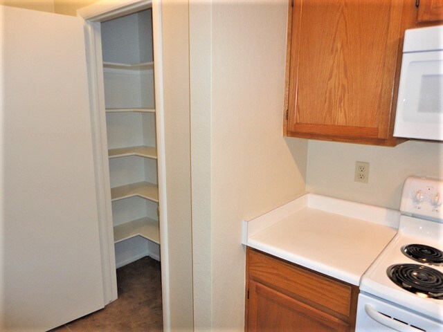 Photo - 2306 N 88th Ave