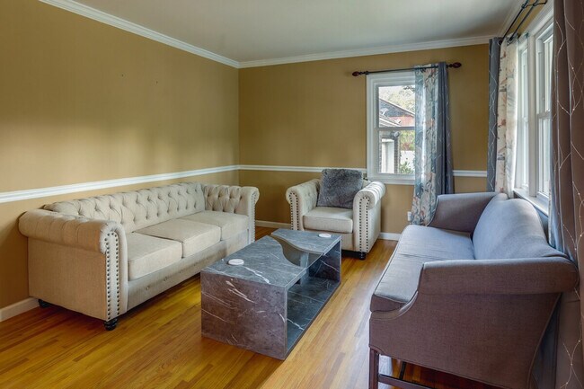 Photo - 22 Clayton Ave Unidad ID1300047P