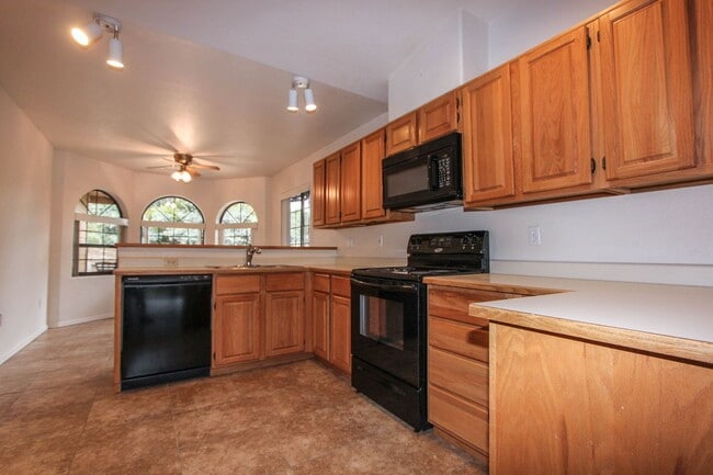 Photo - Yavapai Hills 3 Bedroom Home
