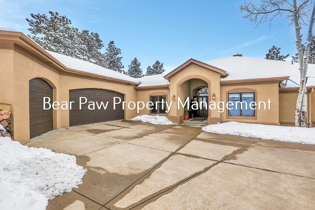 Photo - Stunning Home in the Ridge!!