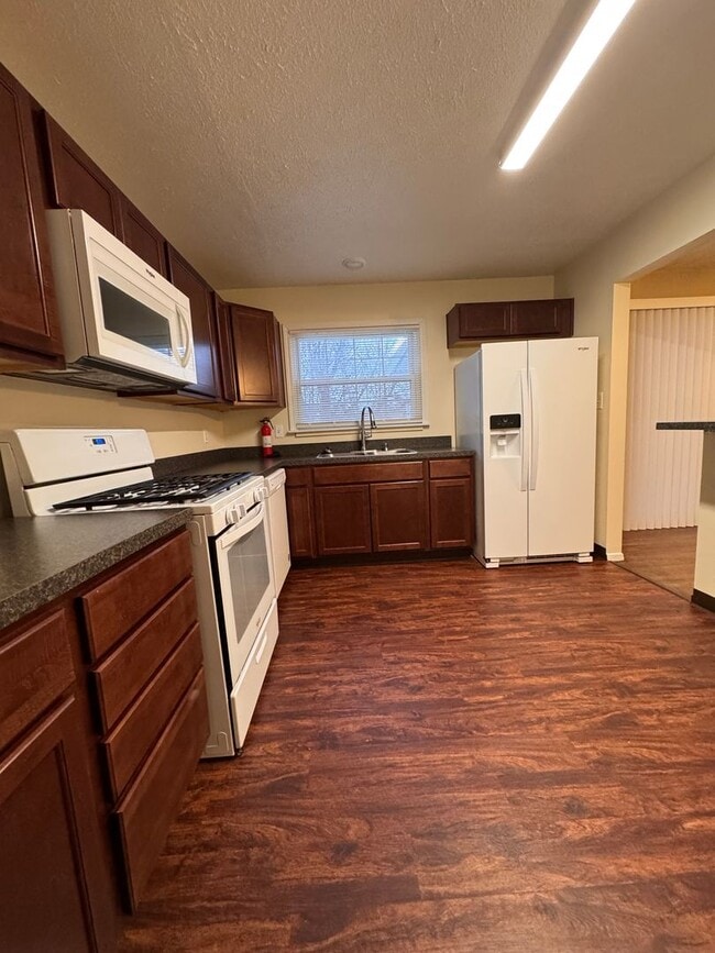 Photo - 4629 Burkey Rd