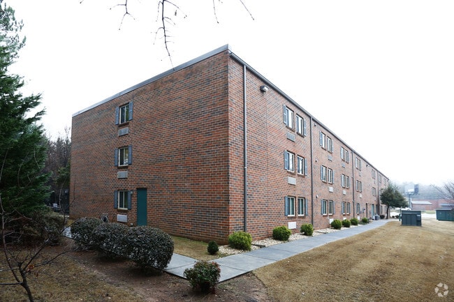 Photo - Huntwood Terrace