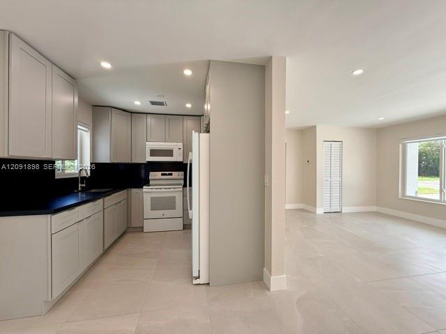 Photo - 1465 NE 118th St