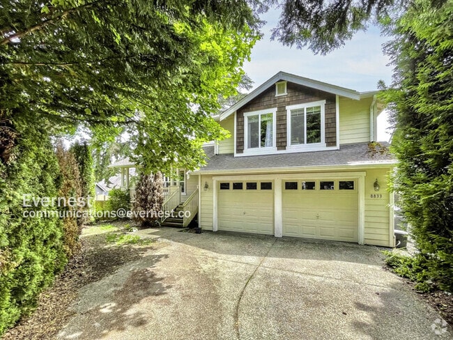 Building Photo - 8833 NE 178th St Rental