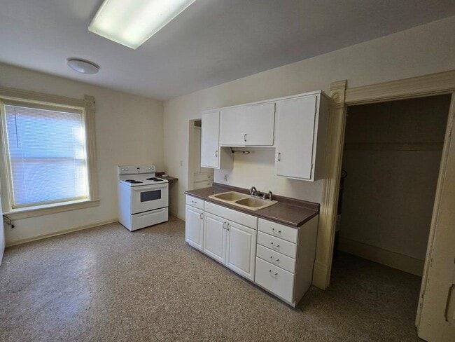 Photo - 318 Liberty St