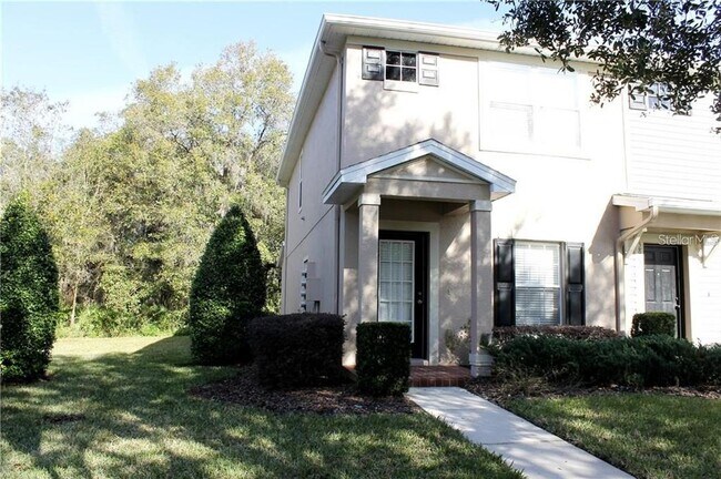 Building Photo - 5815 Fishhawk Ridge Dr