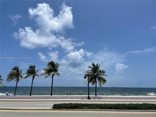 Building Photo - 209 N Fort Lauderdale Beach Blvd Unit 4F