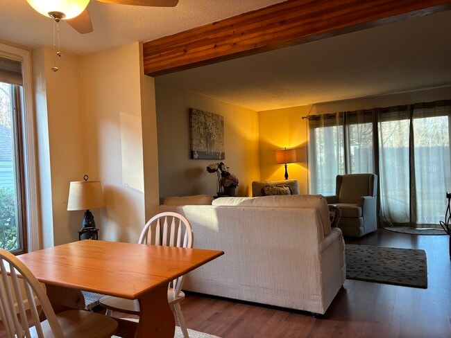 Photo - 28 Mallard Cove Rd Unit 28