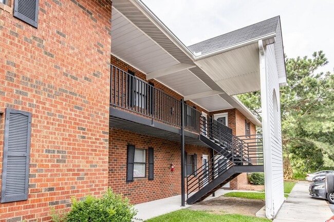 Kinston Village Apartments - Kinston Village Apartments