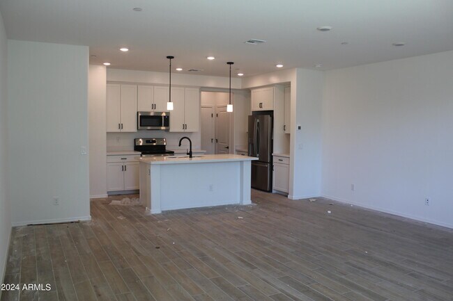 Photo - 2628 S Voyager Dr