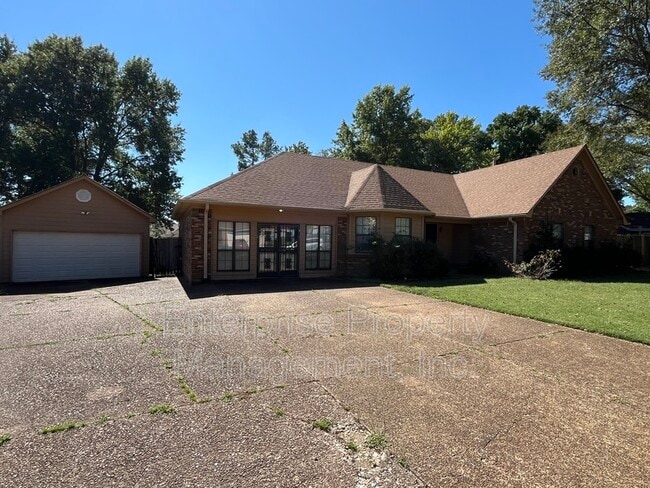 Photo - 5429 Craigmont Dr