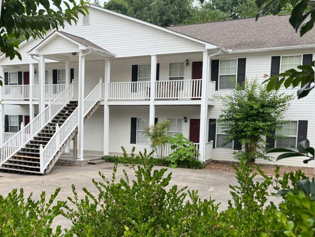 Building Photo - 1315 Moice Dr Unit #3