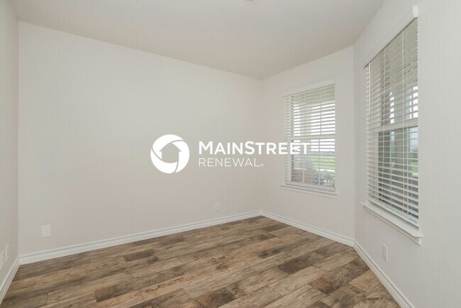 Photo - 4 Bedroom Pet-Friendly Home in SAINT HEDWIG, TX with Main Street Renewal