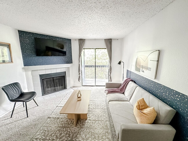 Photo - 1071 Clayton Ln Unidad ID1256102P