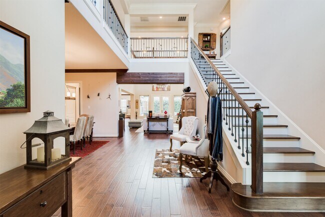 Photo - 1826 Jade Hollow Ln