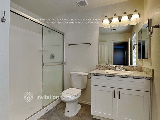 Photo - 2269 E Hazeltine Way