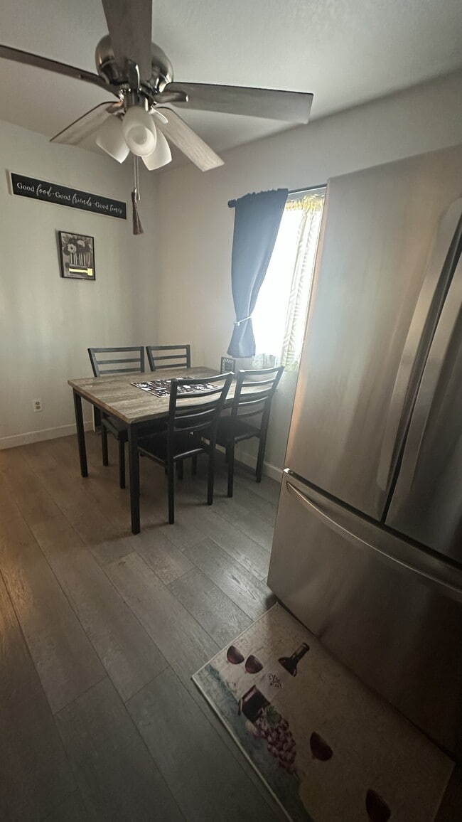 Photo - 1503 El Monte Ave Unit 1