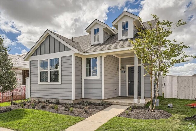 Building Photo - 141 Bluestem Dr Rental