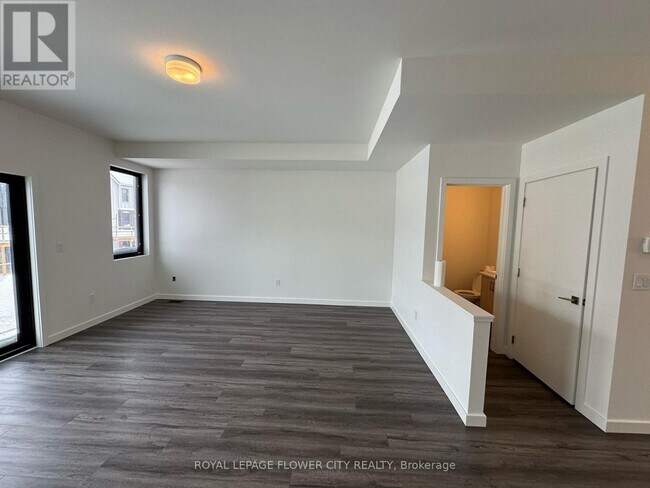 Photo - 9 Rainwater Ln