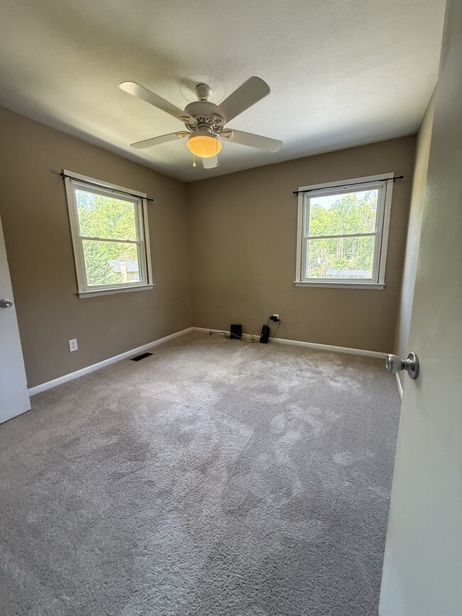 Photo - 7010 Sorrell Ln