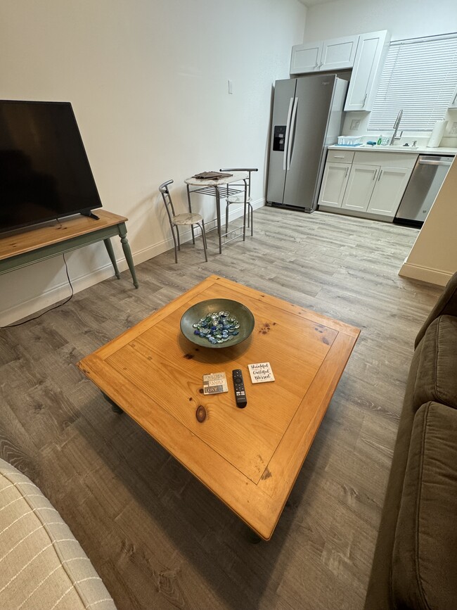 Photo - 2590 First St Unit Refreshing New Condo