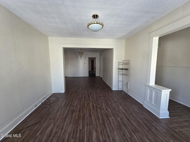 Photo - 918 Delamont Ave Unidad 1