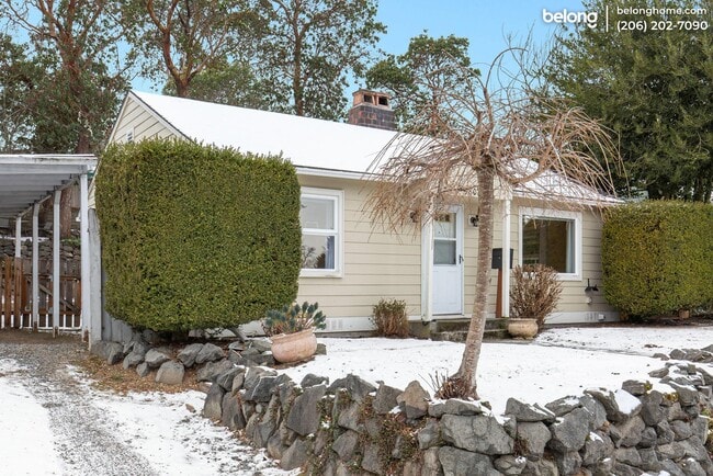 Photo - 9807 32nd Ave SW