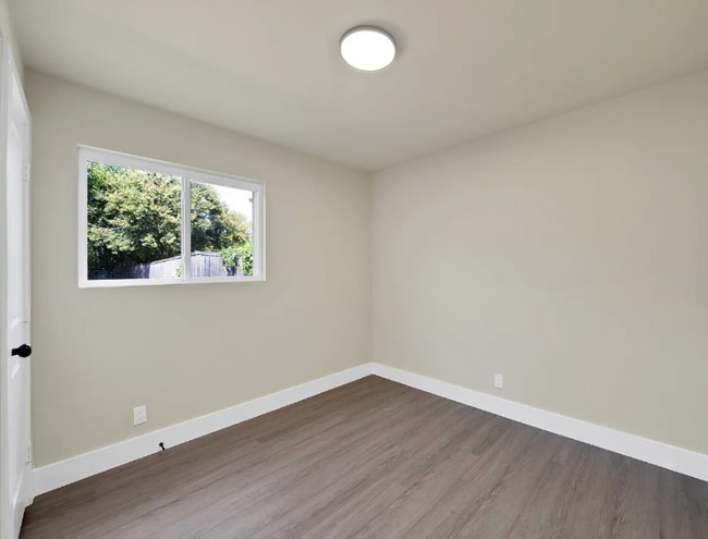 Photo - 306 Renfro St Unit C