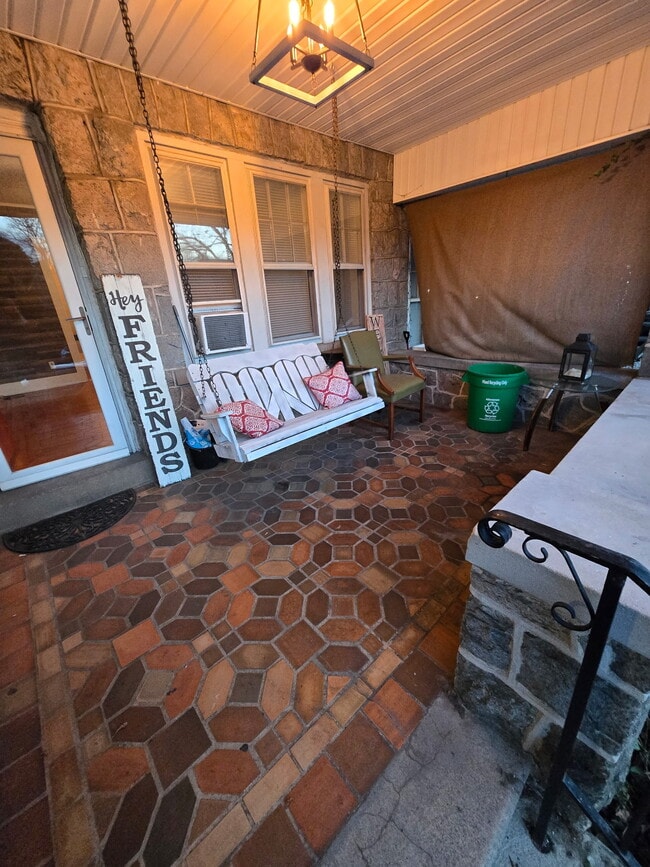 Photo - 911 N 20th St