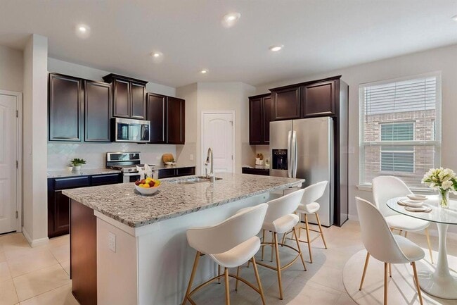 Photo - 2908 Harvester Ln