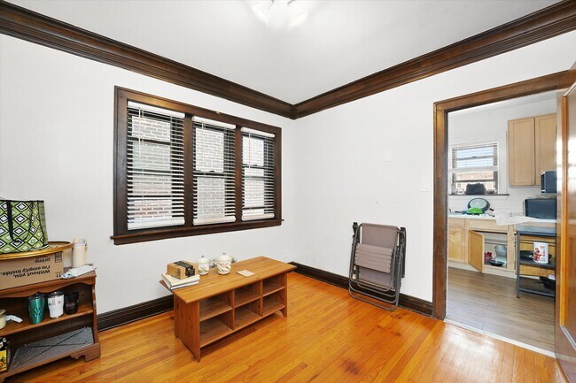 Photo - 46 Lawton Rd Unit 1
