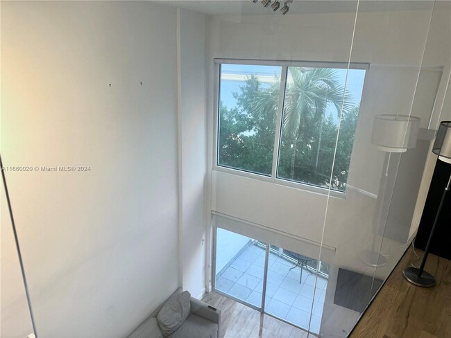 Photo - 1528 Brickell Ave Condo Unit 105