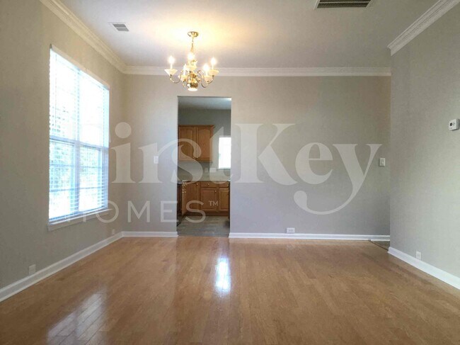 Photo - 1020 Brook Valley Run