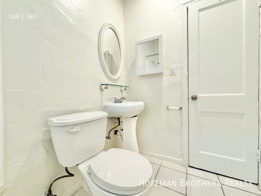 Photo - 826 S Hobart Blvd Unidad 410A