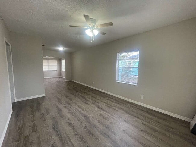 Photo - 4-Bedroom and 2-Bathroom