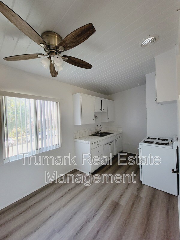 Photo - 458 E Verdugo Ave Unidad G