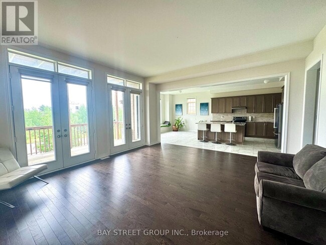 Photo - 1003 Green St