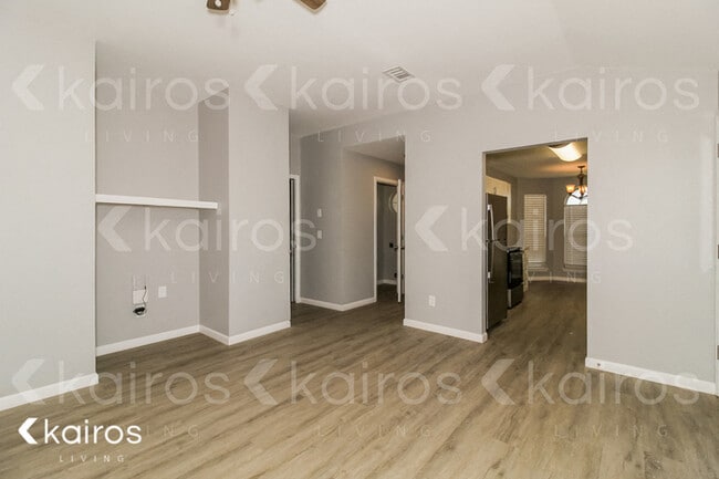 Photo - 5005 Capulin Ln