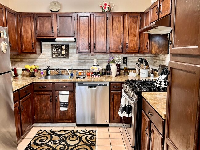 Photo - 157 Wyndmoor Dr