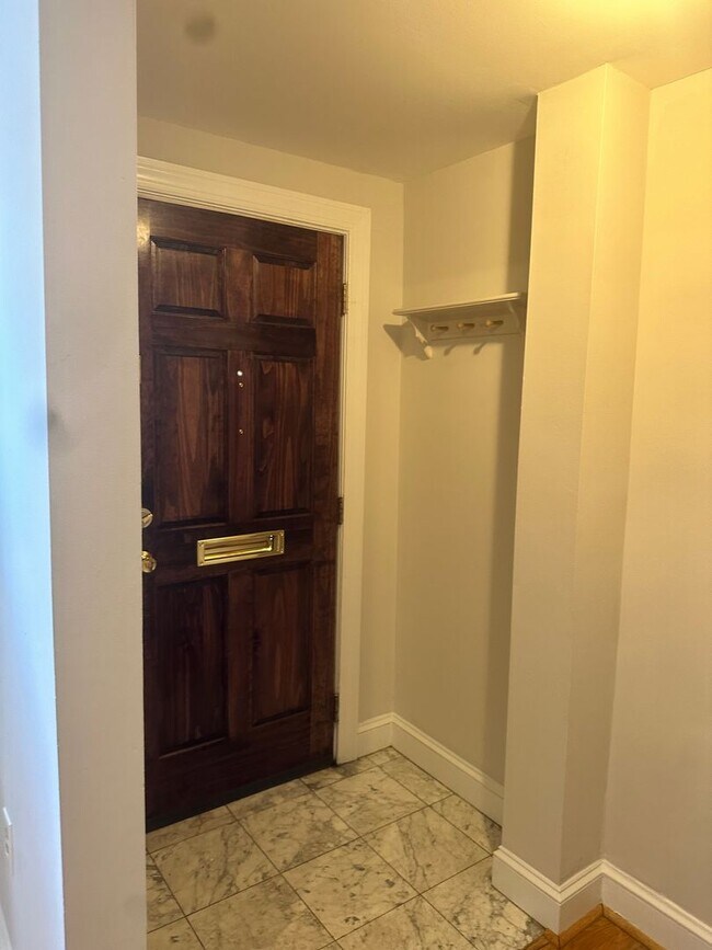 Photo - 1018 Oronoco St