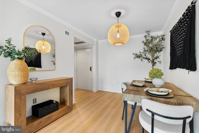 Photo - 1600 Prince St Apartment Unit 402
