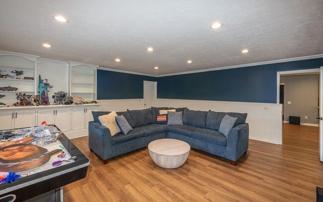 Photo - Gorgeous home for rent in very desirable M...