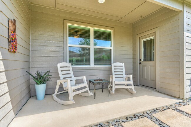 Photo - 8884 Oval Glass St