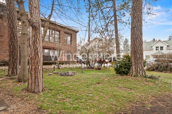 Photo - 1425 W 8th Ave Unit 01