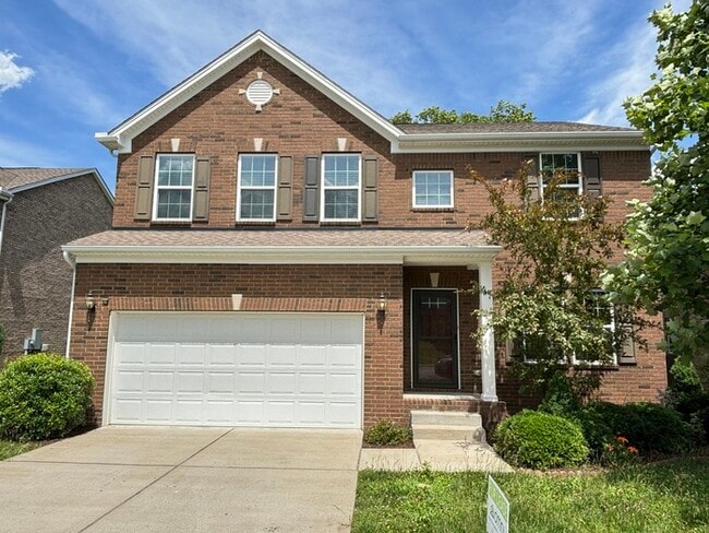 Building Photo - Fairway Farms home close to Vietnam Vetera...