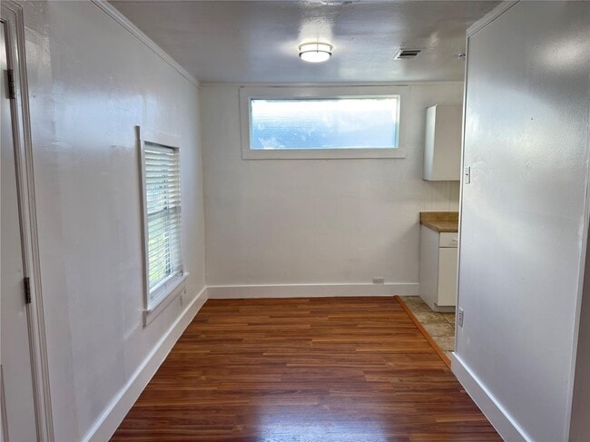 Photo - 1704 Lexington St