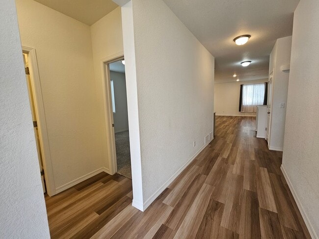 Photo - 10450 Summer Ridge Dr
