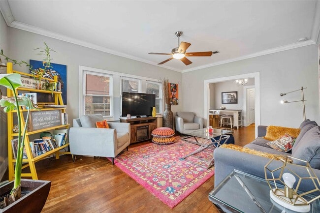 Photo - 2617 Cleburne St