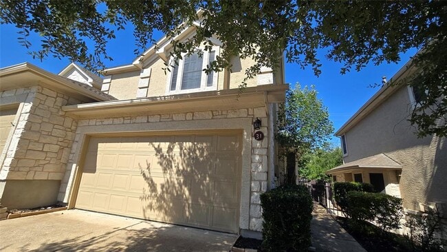 Building Photo - 3300 Forest Creek Dr Unit 31