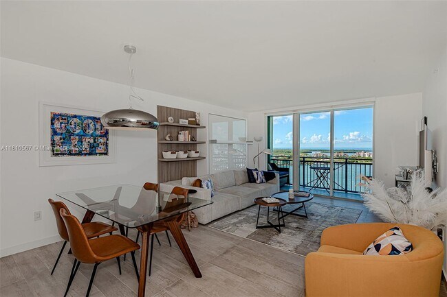 Photo - 90 Alton Rd Unidad 2506 Rental